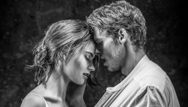 Lily James and Richard Madden: Romeo and Juliet, photo by Johan Persson
