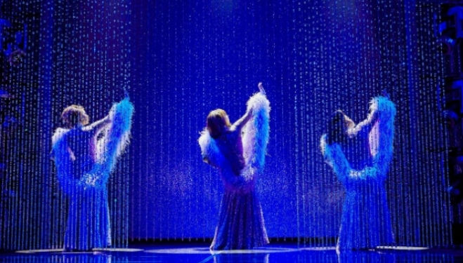 Ibinabo Jack, Liisi LaFontaine and Amber Riley in Dreamgirls, Savoy Theatre. Photo by Brinkhoff & Mogenburg