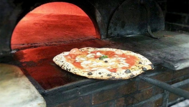 World renowned pizza from Naples in London