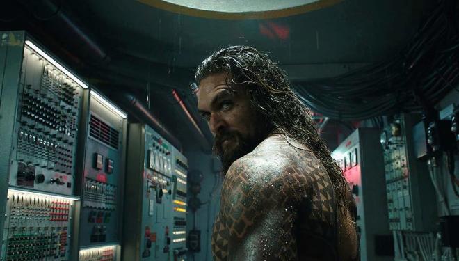 Aquaman looks to be an exciting holiday splash