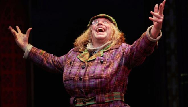 Awful Auntie comes to the stage this Christmas
