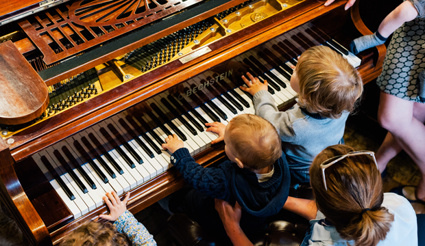 Introduce a lifelong love of music with baby concerts like Bach to Baby