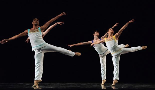 San Francisco Ballet in Welch's Bespoke (c) Erik Tomasson