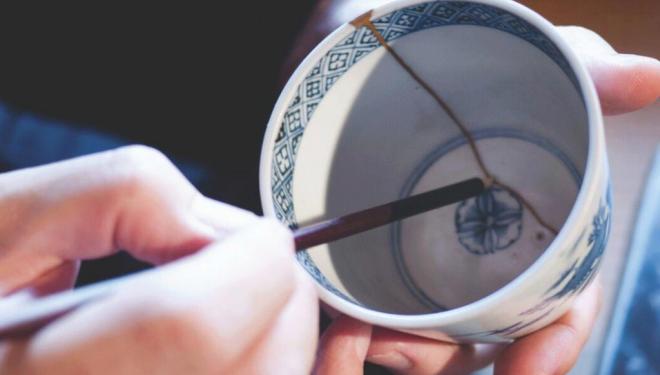 Kintsugi, the Japanese art of repairing broken pottery