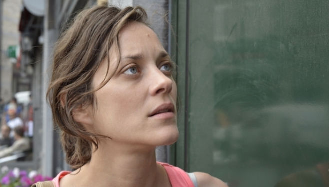 Still from 'Deux jours, Une nuit' with Marion Cotillard