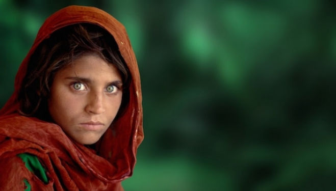 © Steve McCurry, Afghan Girl courtesy Steve McCurry London exhibition 2016: 'Beetles and Huxley' Steve McCurry photography 