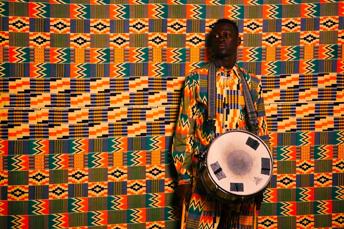  STILL FROM SONGHOY BLUES- 'AL HASSIDI TEREI' MUSIC VIDEO CO-DIRECTED WITH RUBEN WOODIN-DECHAM