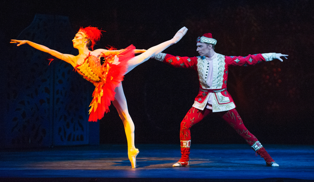The Royal Ballet. The Firebird, Itziar Mendizabal & Bennet Gartside (c) ROH 2012 Tristram Kenton