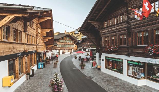 Epic scenery and village vibes in Gstaad 