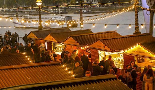 Browse an exquisite winter market 