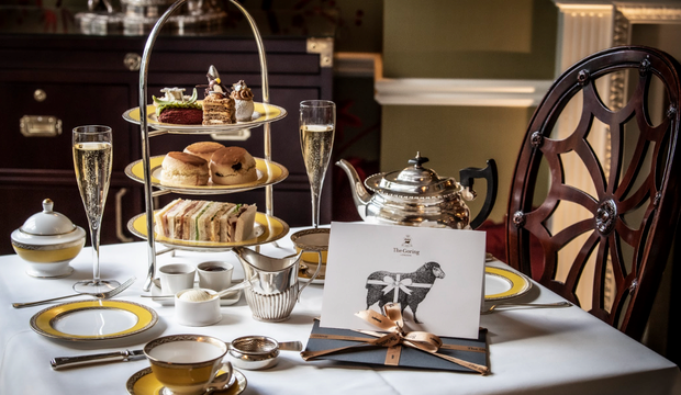 CHRISTMAS AFTERNOON TEA AT THE GORING 