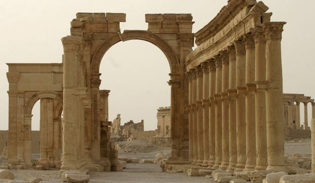 Triumphal Arch Palmyra © Tragalgar Square