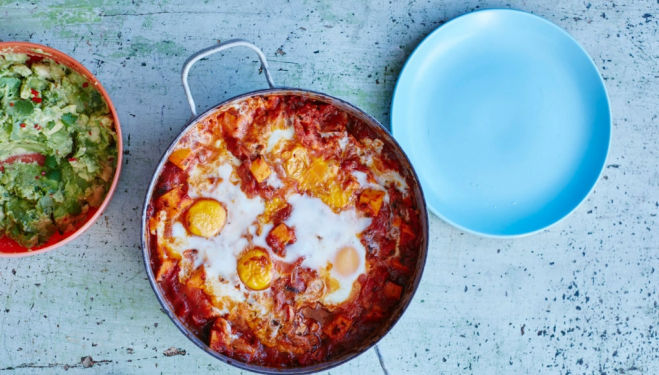Good Mood Food: Spiced Tomato and Baked Eggs