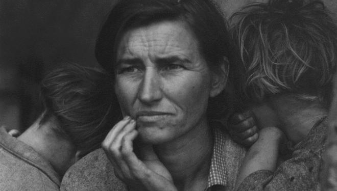 Dorothea  Lange, Detail: Migrant  Mother,  Nipomo,  California,  1936©  The  Dorothea  Lange  Collection,  the  Oakland  Museum  of  California