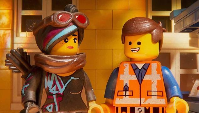 Elizabeth Banks and Chris Pratt in The Lego Movie 2