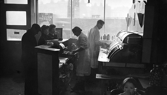 'Ideal' fish and chip shop, London, 1958. © Edwin Smith / RIBA Library Photographs Collection