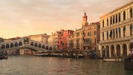 Enjoy Venice with La Barcheta, a gondolier's song by Reynaldo Hahn. Photo: Maggie Owen