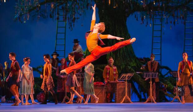 The Royal Ballet, The Winter's Tale, Steven McRae as Florizel © ROH 2014 Johan Persson