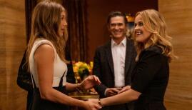 Jennifer Aniston, Billy Crudup and Reese Witherspoon in The Morning Show season 2, AppleTV+ (Photo: Apple)