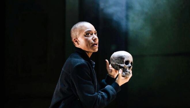 Cush Jumbo in Hamlet at the Young Vic. Credit: Helen Murray