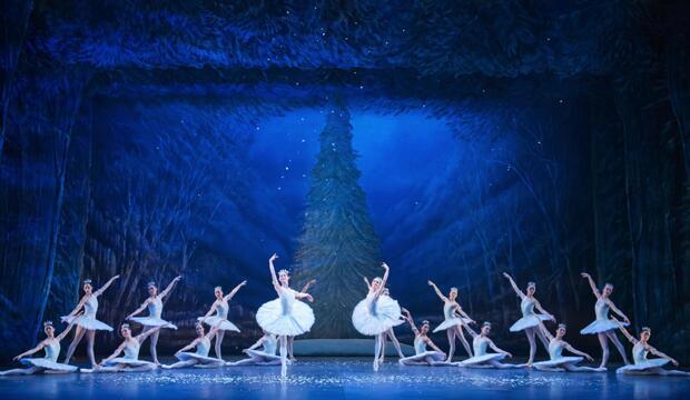 English National Ballet, The Nutcracker, Dance of the Snowflakes. Photo by ASH
