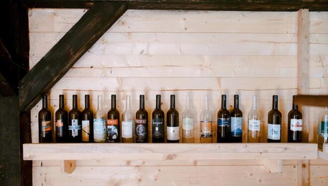 The best caves à manger and bottle shop-bars in east London 