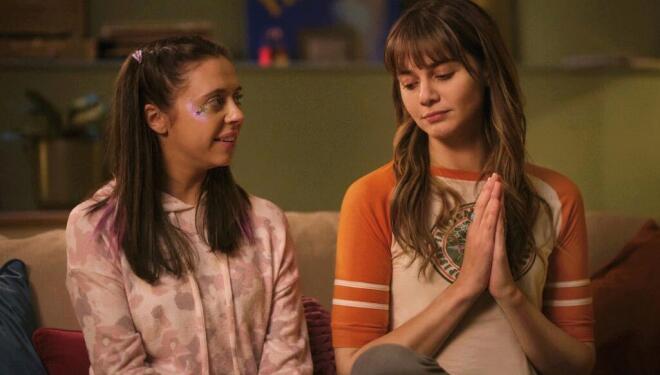 Bel Powley and Emma Appleton in Dolly Alderton's Everything I Know About Love, BBC One (Photo: BBC)