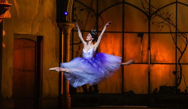 Things to do in London this weekend. Fumi Kaneko in Cinderella, The Royal Ballet © 2023 Tristram Kenton