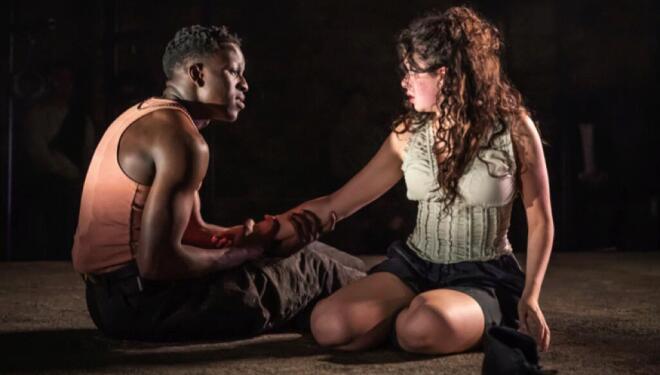 Romeo and Juliet, Isis Hainsworth & Toheeb Jimoh.  Photo: Marc Brenner