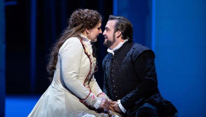 Lise Davidsen and Brian Jagde in Covent Garden's Don Carlo. Photo: Bill Cooper