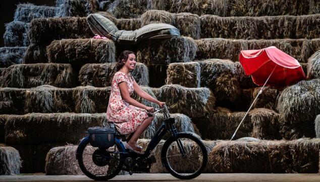 Nadine Sierra makes her Covent Garden debut. Photo: Clive Garda