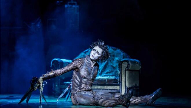 Edward Scissorhands. Devised, Directed ad Choreographed by Matthew Bourne. Photo: Johan Persson