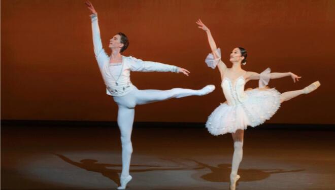 Ballet Icons Gala 2024. Vadim Muntagirov and Fumi Kaneko in Grand Pas Classique. Photo: Jack Devant