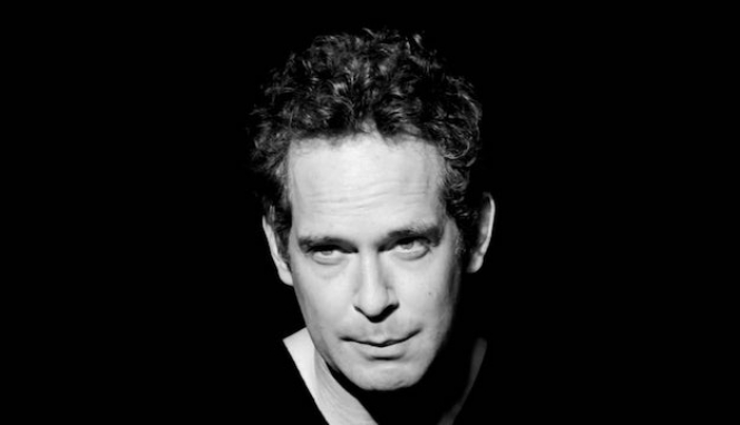 Tom Hollander in West End transfer of Travesties, Apollo Theatre