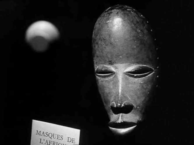 Chris Marker and Alain Resnais, Les statues meurent aussi, 1953 | Courtesy of Communauté Africaine de Culture | © Revue Présence Africaine