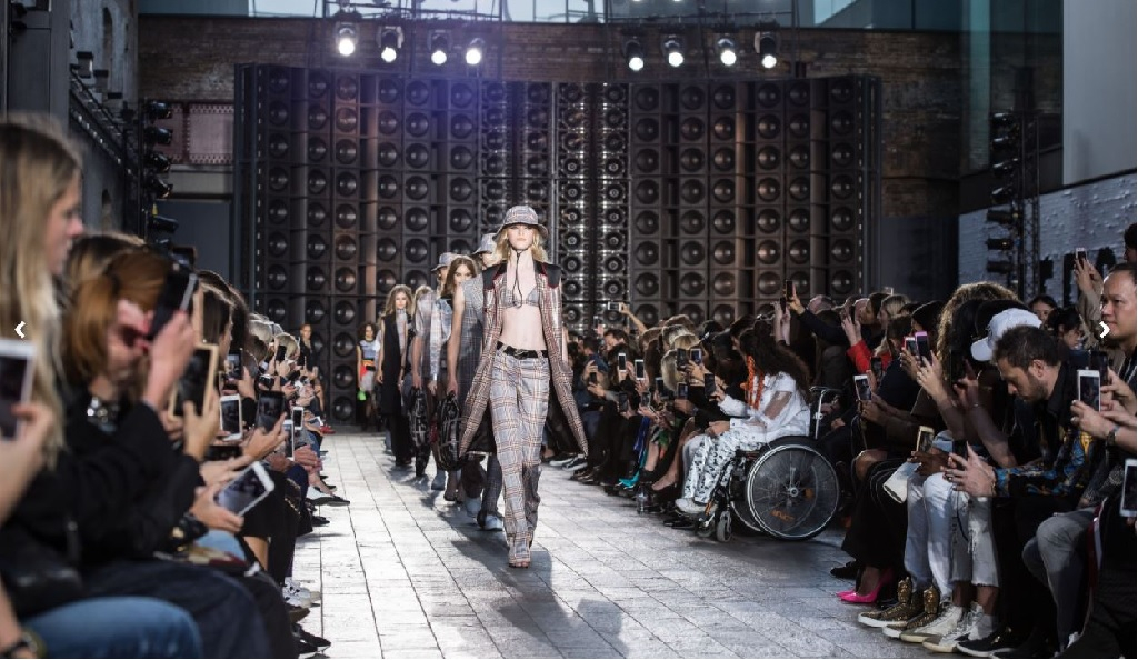 You can go stargazing at London Fashion Week