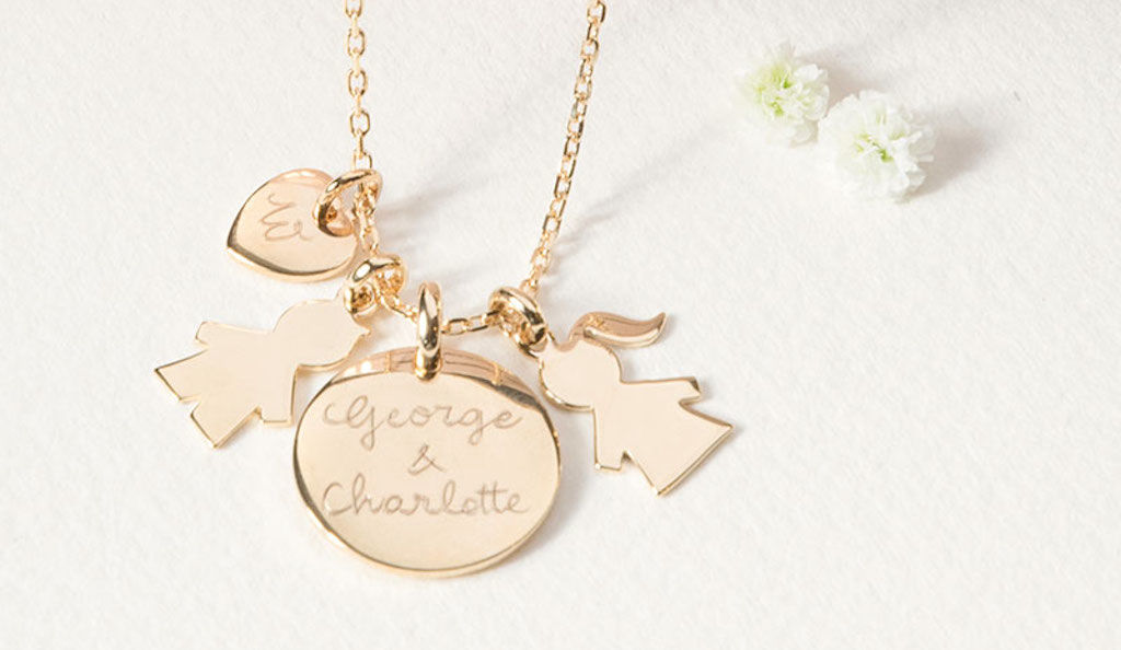 A personalised necklace from Merci Maman 