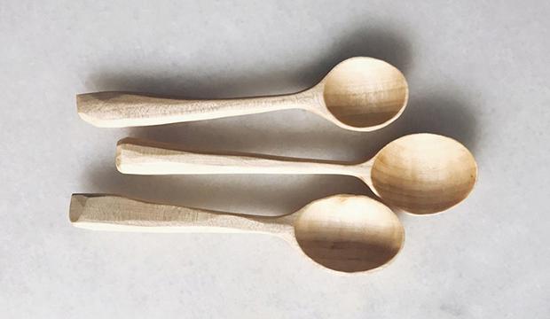 Spoon Carving – Grain & Knot
