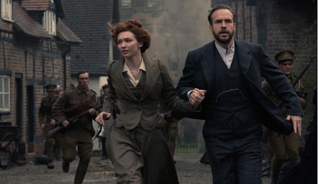 Eleanor Tomlinson and Rafe Spall in The War of the Worlds