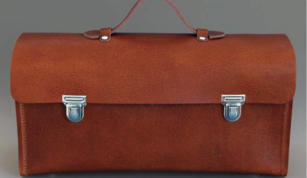 Labour and wait leather tool case