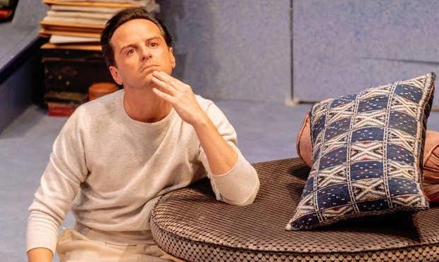 Andrew Scott, Present Laughter at the Old Vic. Photo by Manual Harlan