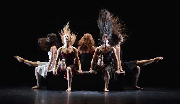 Ballet Preljocaj, La Fresque, Cheveux Filles, photo Jean-Claude Carbonne