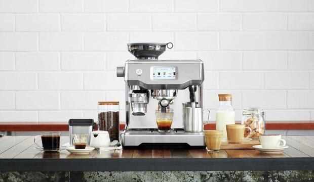 Make barista-style brews with a Sage coffee machine 