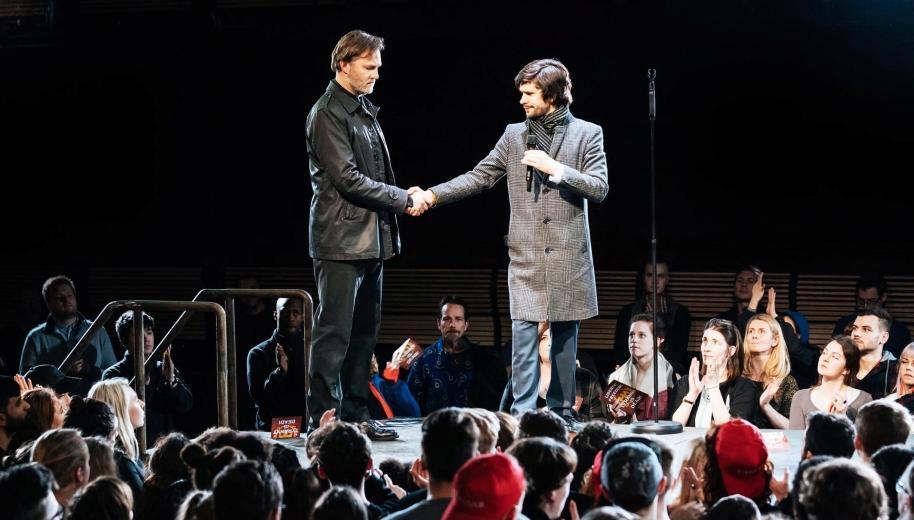 Online theatre: streaming options for staying in. Picture: David Morrissey and Ben Whishaw in the Bridge Theatre's 2018 production of Julius Ceasar