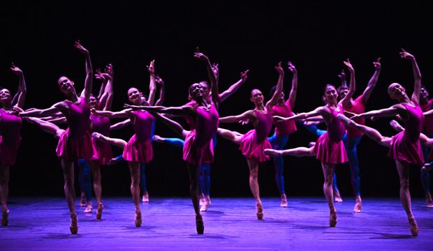 English National Ballet in Playlist (EP) by William Forsythe © Laurent Liotardo