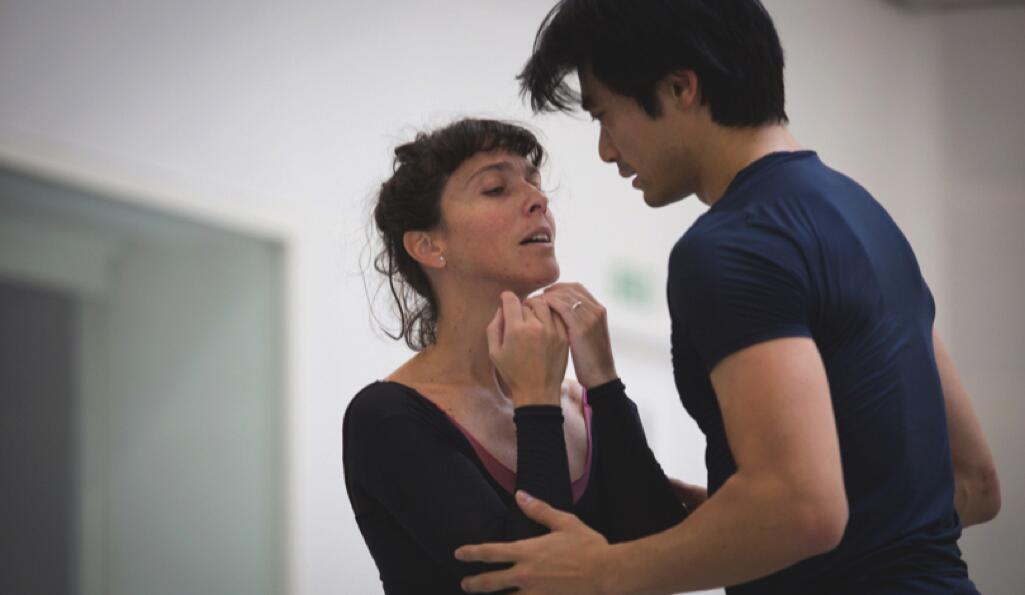 Laura Morera and Ryoichi Hirano rehearsing Kenneth MacMillan's Anastasia © ROH Photo: Alice Pennefather